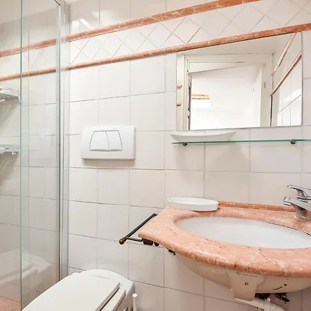 Apartment Anna Eleganza E Confort In Centro