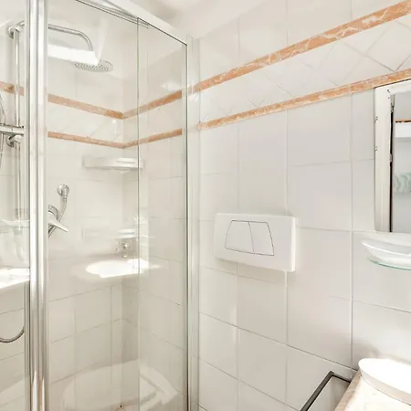 Apartment Anna Eleganza E Confort In Centro Pietrasanta